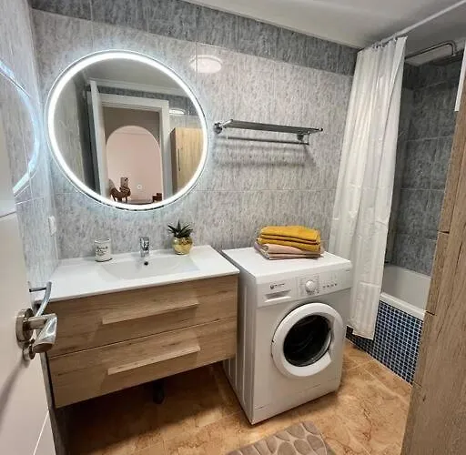 Cozy 5 Mins To Beach Lejlighed